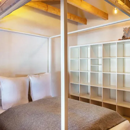 Alpview Loft Apartment